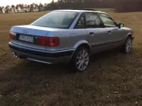 Gebraucht Audi 80 90 PS (66 kW) 1992 Silber Limousine