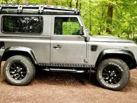 gebraucht Land Rover Defender - 90 Station Wagen SE - black design Paket