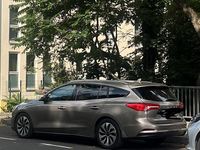 Gebraucht Ford Focus 120 PS (88 kW) 2019 Beige Limousine