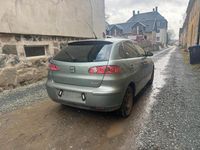 Gebraucht Seat Ibiza 75 PS (55 kW) 2003 Grün Kleinwagen