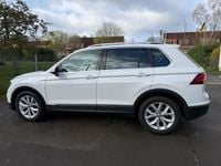Gebraucht VW Tiguan Highline 150 PS (110 kW) 2019 Weiß SUV