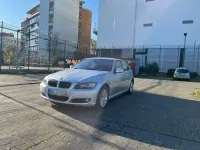 Gebraucht BMW 325 218 PS (160 kW) 2009 Silber Limousine