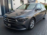 Gebraucht Mercedes B180 136 PS (100 kW) 2019 Grau Van / Kleinbus
