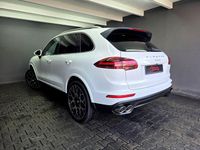 Gebraucht Porsche Cayenne 262 PS (192 kW) 2015 Weiß SUV