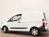 Gebraucht Ford Tourneo Courier 75 PS (55 kW) 2020 Weiß Van / Kleinbus