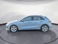 Gebraucht Audi A3 Advanced Plus 116 PS (85 kW) 2024 Grau Kombi