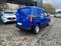 Gebraucht Opel Combo 110 PS (80 kW) 2024 Blau Van