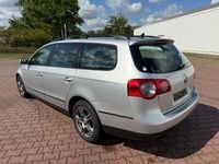 Gebraucht VW Passat Trendline 170 PS (125 kW) 2011 Silber Kombi