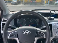 Gebraucht Hyundai i20 77 PS (56 kW) 2011 Schwarz Kleinwagen
