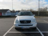 Gebraucht Mercedes ML320 218 PS (160 kW) 2002 Silber SUV