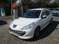 Gebraucht Peugeot 206+ 73 PS (53 kW) 2012 Weiß Kleinwagen