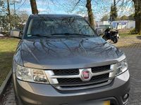 Gebraucht Fiat Freemont 140 PS (102 kW) 2011 Grau SUV