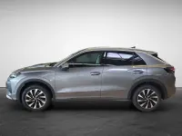 Neu VW T-Roc Style 116 PS (85 kW) 2026 Grau (wolf grey metallic) SUV