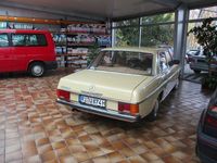Gebraucht Mercedes 230 1974 Gelb Limousine