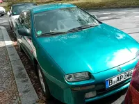Gebraucht Mazda 323 88 PS (64 kW) 1994 Grün Limousine
