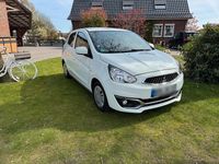 Gebraucht Mitsubishi Space Star 71 PS (52 kW) 2018 Weiß Kleinwagen