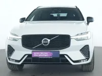 Gebraucht Volvo XC60 R-Design 250 PS (183 kW) 2022 Crystal white SUV