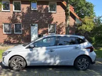 Gebraucht Hyundai i20 Trend 101 PS (74 kW) 2024 Weiß Kleinwagen