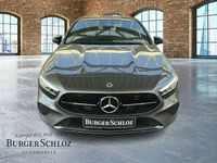 Gebraucht Mercedes A220 Progressive 190 PS (139 kW) 2024 Metalliclack mountaingrau Limousine
