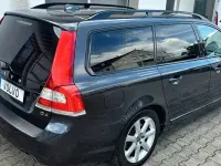 Gebraucht Volvo V70 Summum 181 PS (133 kW) 2016 Grau Kombi