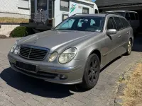 Gebraucht Mercedes E220 Avantgarde 150 PS (110 kW) 2004 Silber Kombi