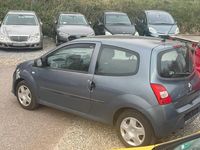 Gebraucht Renault Twingo 75 PS (55 kW) 2011 Grau Kleinwagen