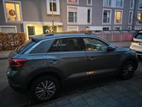 Gebraucht VW T-Roc 150 PS (110 kW) 2025 Grau SUV