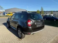 Gebraucht Dacia Duster Lauréate 125 PS (91 kW) 2016 Perlmuttschwarz SUV