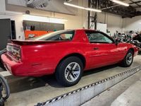 Gebraucht Pontiac Firebird 140 PS (102 kW) 1991 Rot Coupé