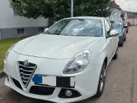 Gebraucht Alfa Romeo Giulietta 120 PS (88 kW) 2015 Weiß Kleinwagen