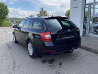 gebraucht Skoda Octavia Combi 2.0 TDI DSG Ambition NAVI+SMART-LINK+AHK+KAMERA+PARKASSIST+SHZ+DAB+LANE-ASSIST+ACC+BLUETOOTH