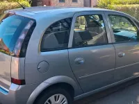 Gebraucht Opel Meriva 105 PS (77 kW) 2009 Silber Van / Kleinbus