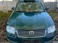 Käytetty VW Passat 130 HP (95 kW) 2001 Vihreä Farmari