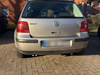 Gebraucht VW Golf IV 105 PS (77 kW) 2002 Silber Kleinwagen