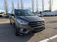 Gebraucht Ford Kuga ST-Line 175 PS (128 kW) 2018 Grau SUV