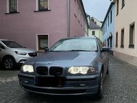 Gebraucht BMW 318 120 PS (88 kW) 2004 Grau Limousine