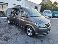 Gebraucht VW Caravelle 150 PS (110 kW) 2018 Grau Van / Kleinbus