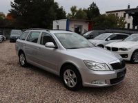 Usado Skoda Octavia Elegance 122 HP (89 kW) 2009 Prateado Carrinha