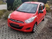Gebraucht Hyundai i10 68 PS (50 kW) 2012 Rot Kleinwagen