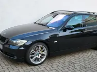 Gebraucht BMW 320 177 PS (130 kW) 2007 Schwarz Kombi