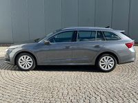 Neu Skoda Octavia Selection 116 PS (85 kW) 2025 Graphitegrau metallic Kombi