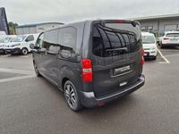 Neu Peugeot Traveller Allure 181 PS (133 kW) 2025 Grau Van / Kleinbus