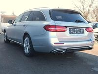 Gebraucht Mercedes E220 Avantgarde 194 PS (142 kW) 2018 Silber Limousine