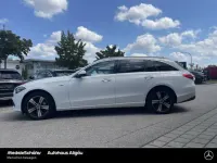Gebraucht Mercedes E300 Avantgarde 204 PS (150 kW) 2025 Polarweiß uni Kombi