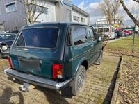 Gebraucht Lada niva 80 PS (58 kW) 2009 Grün SUV