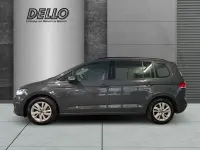 Second-hand VW Touran Comfortline 150 CP (110 kW) 2023 Gri Monovolum