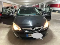 Gebraucht Opel Astra Cosmo 140 PS (102 kW) 2010 Schwarz Limousine