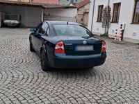 Gebraucht VW Passat 101 PS (74 kW) 2001 Grün Limousine