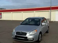 Gebraucht Hyundai Accent 97 PS (71 kW) 2008 Silber Limousine