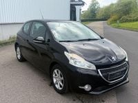 Second-hand Peugeot 208 Active 82 CP (60 kW) 2012 Negru Hatchback